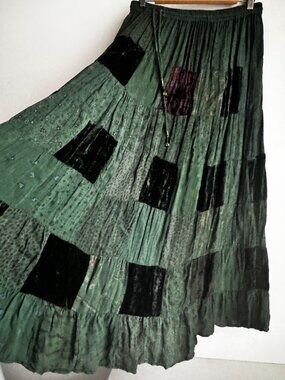 Vintage Raiment Fashions Made in India Patchowrk Boho Rayon Midi Skirt 1Xl